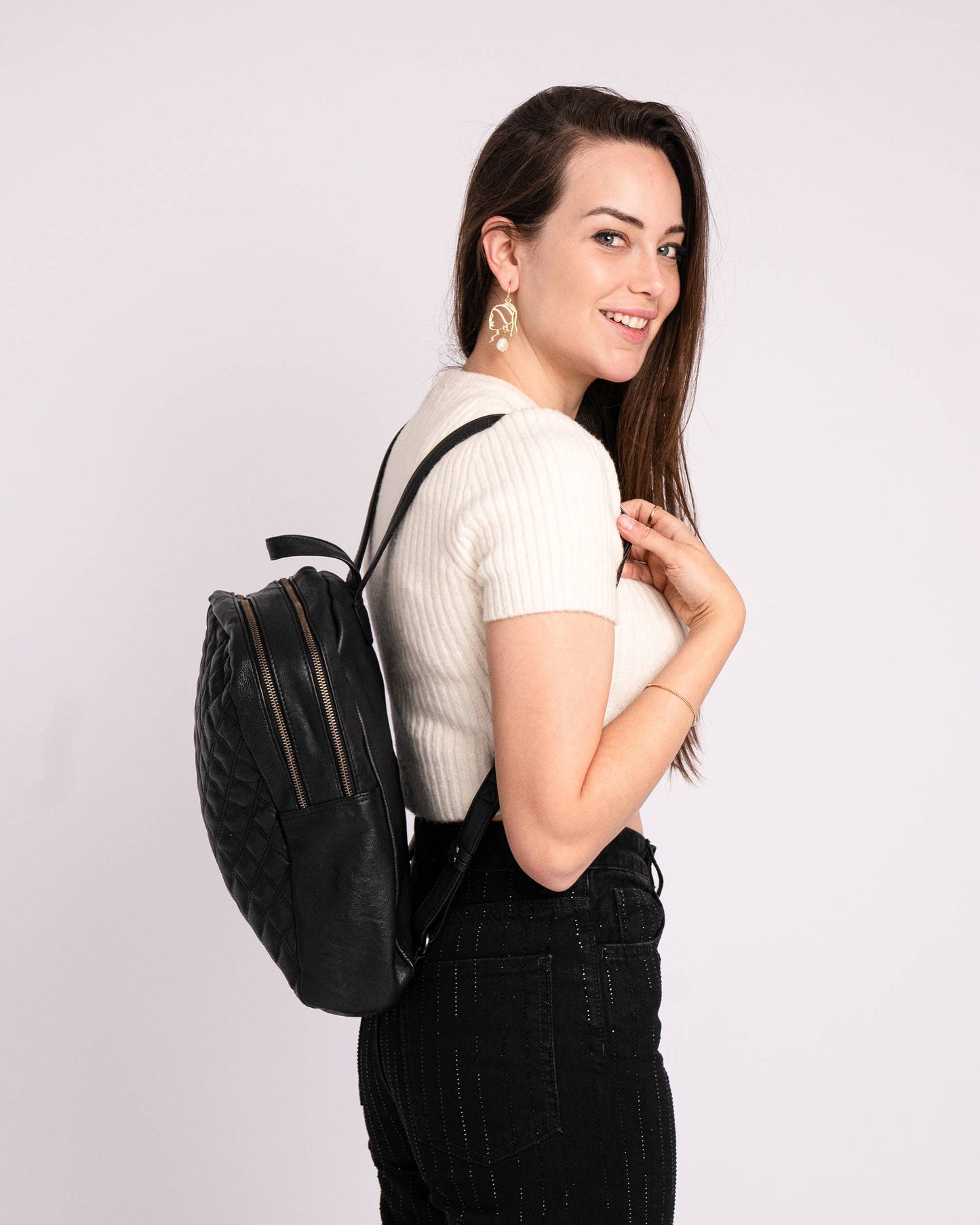 Premium Comfort - Quilted Diamond Patterned, Soft Leather Backpack