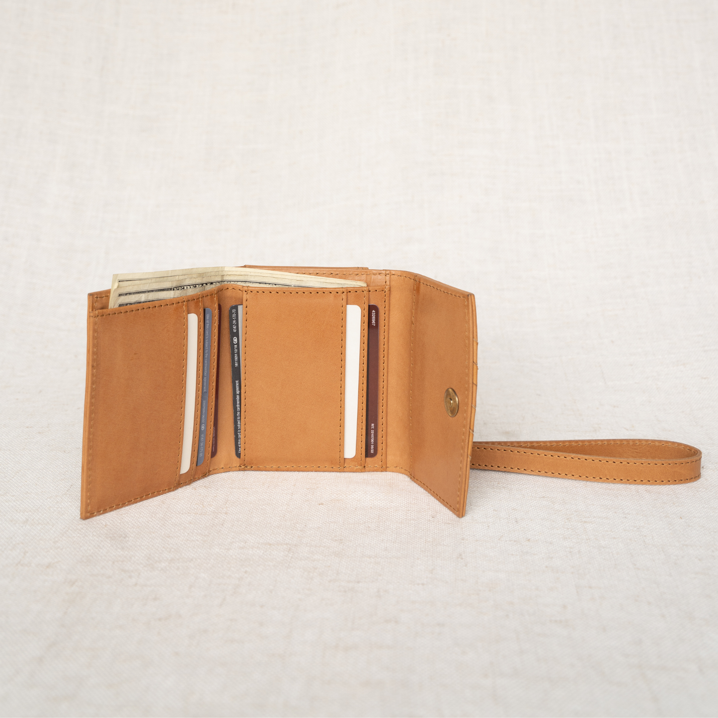 Suri Woven Leather Wallet - Premium Handwoven Leather Everyday Essential