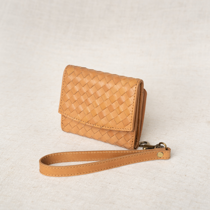 Suri Woven Leather Wallet - Premium Handwoven Leather Everyday Essential