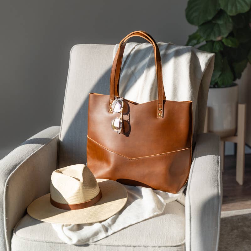 Everyday Luxury – Handcrafted Full-Grain Leather Tote